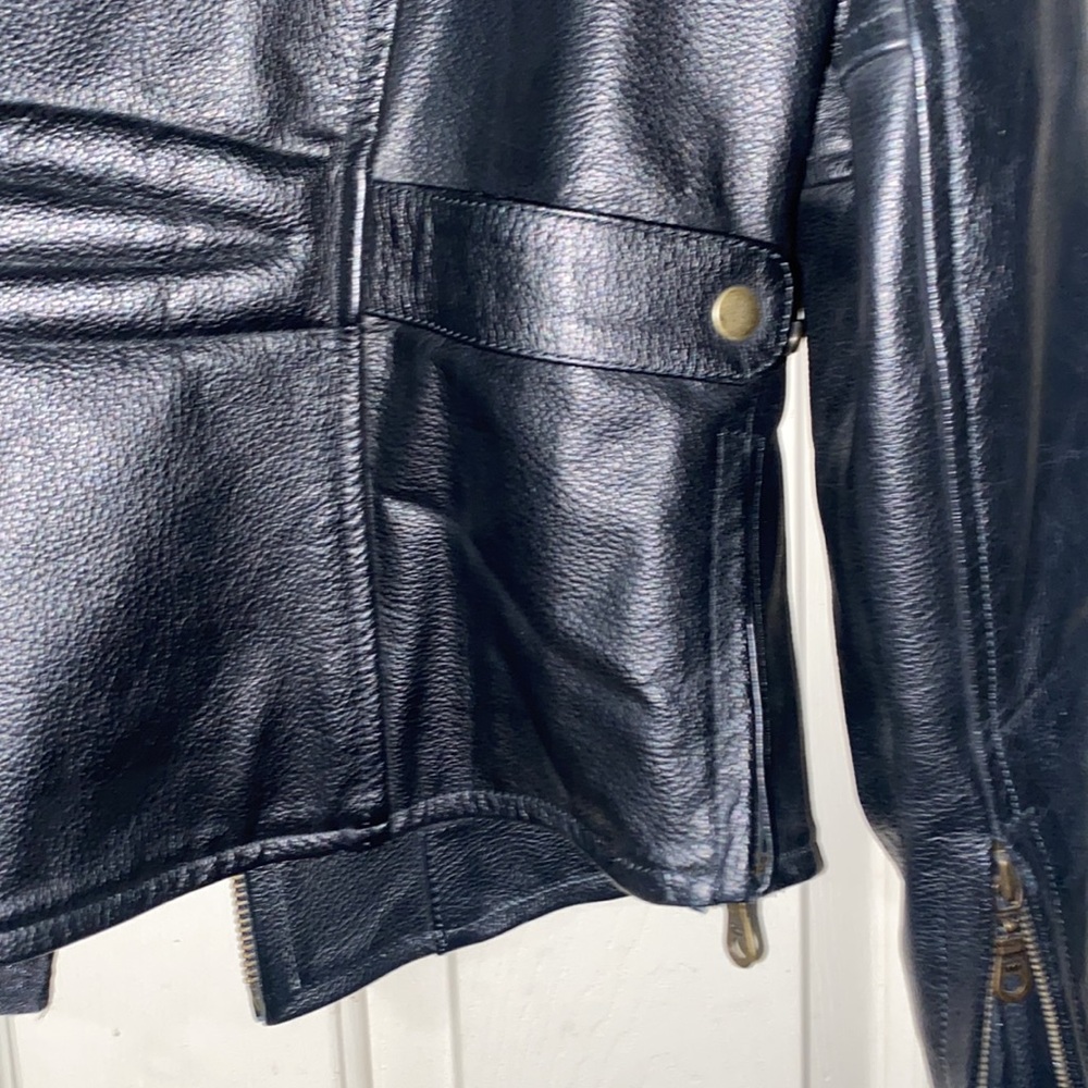 Ladies black authentic leather jacket - Picture 10 of 10